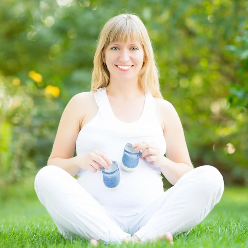 Czy można jeść imbir w ciąży? Sprawdź, jak działa na mdłości